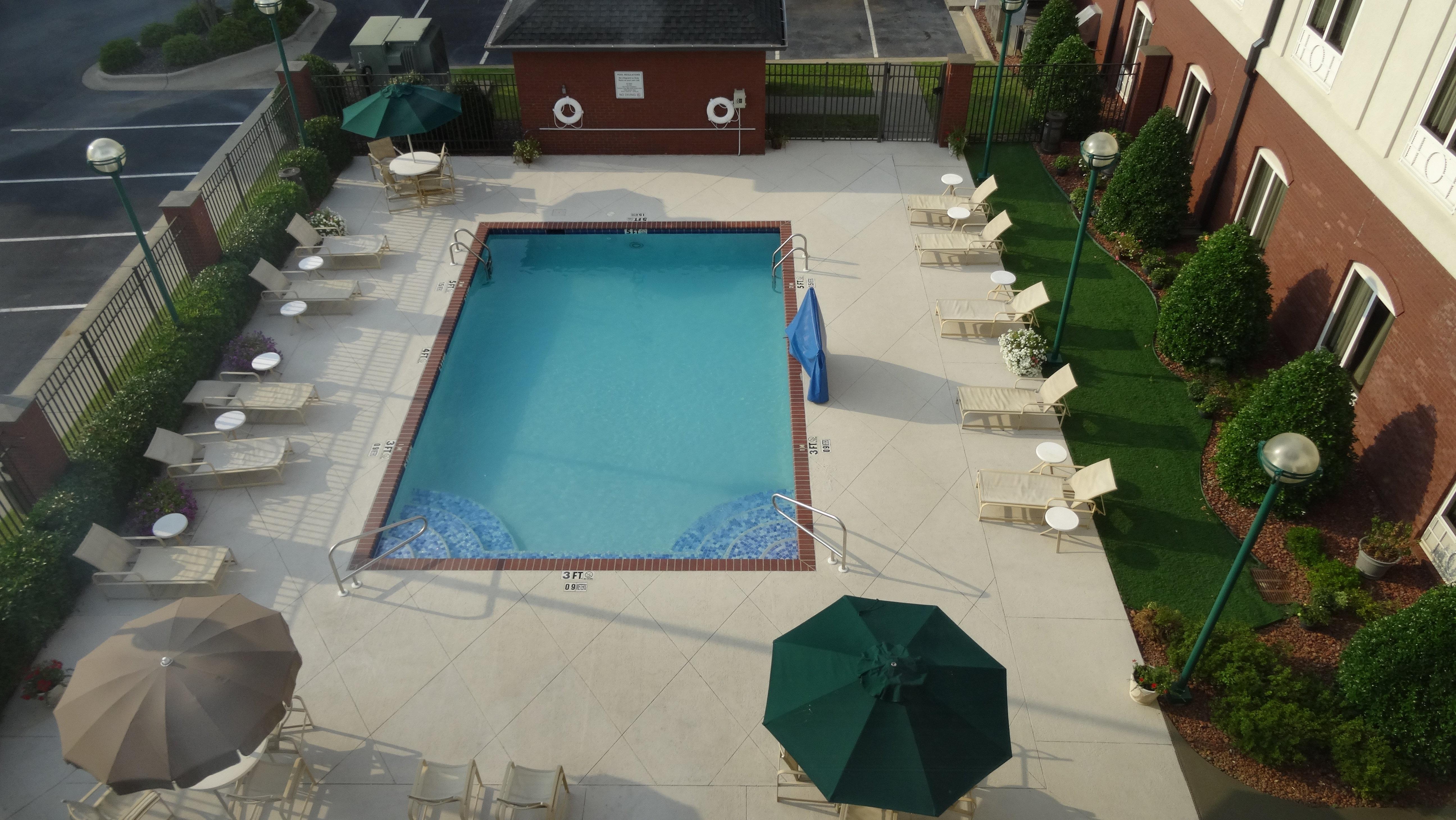 Holiday Inn Express & Suites - Tuscaloosa-University By Ihg Exterior photo