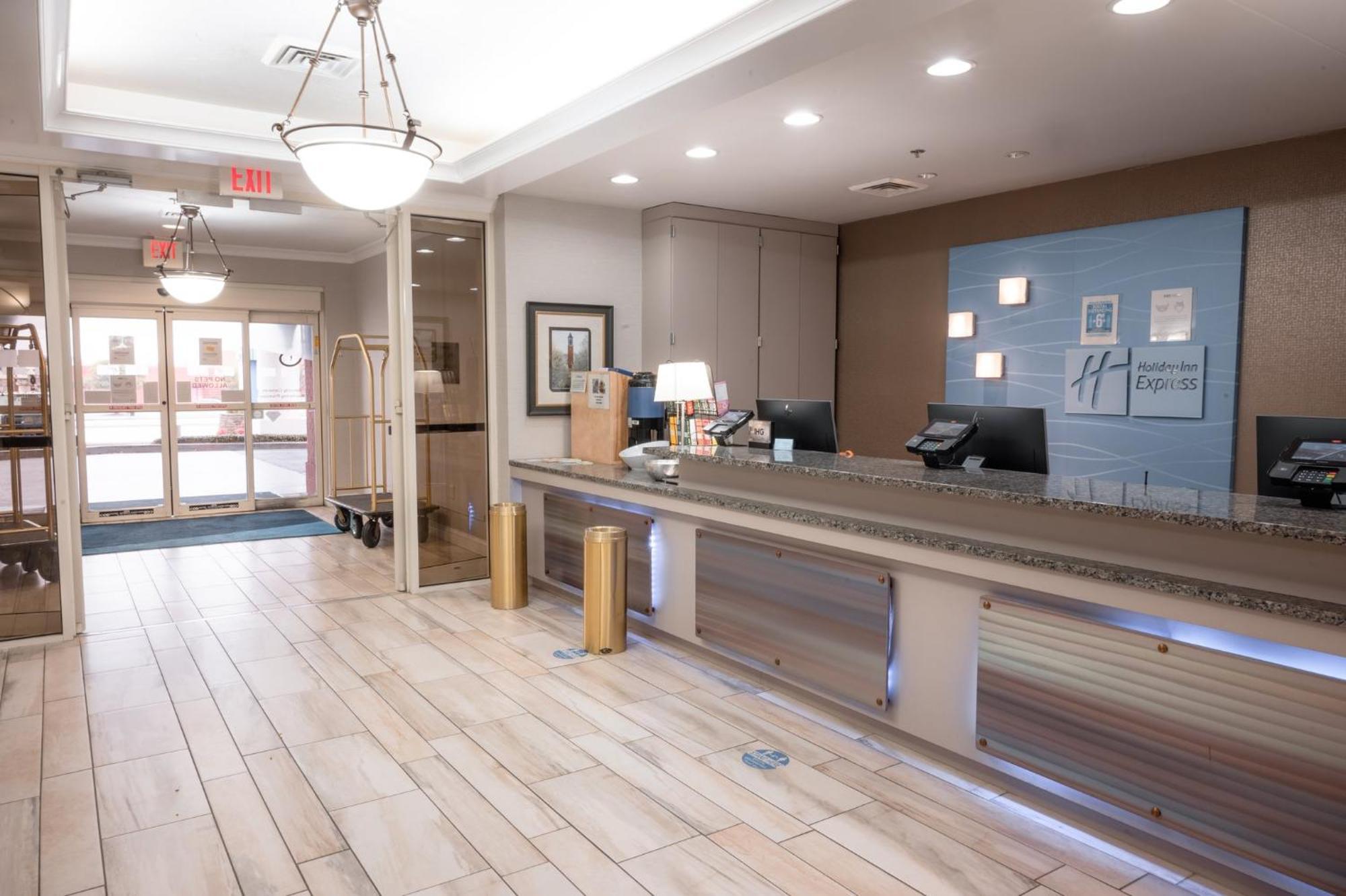 Holiday Inn Express & Suites - Tuscaloosa-University By Ihg Exterior photo