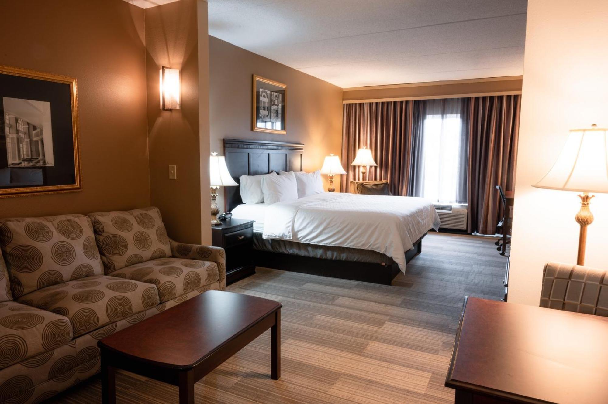 Holiday Inn Express & Suites - Tuscaloosa-University By Ihg Exterior photo