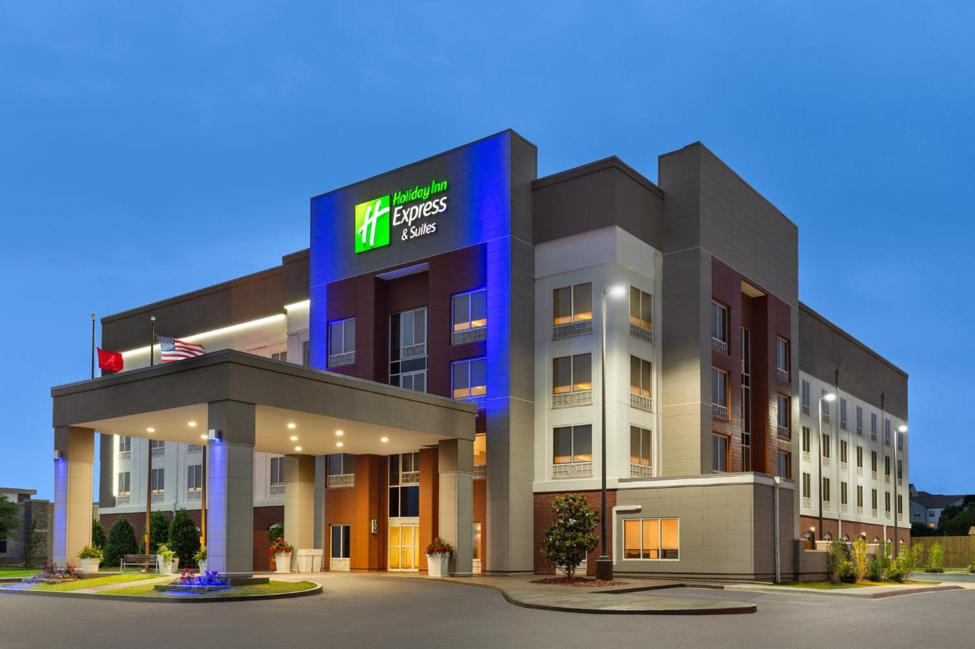 Holiday Inn Express & Suites - Tuscaloosa-University By Ihg Exterior photo