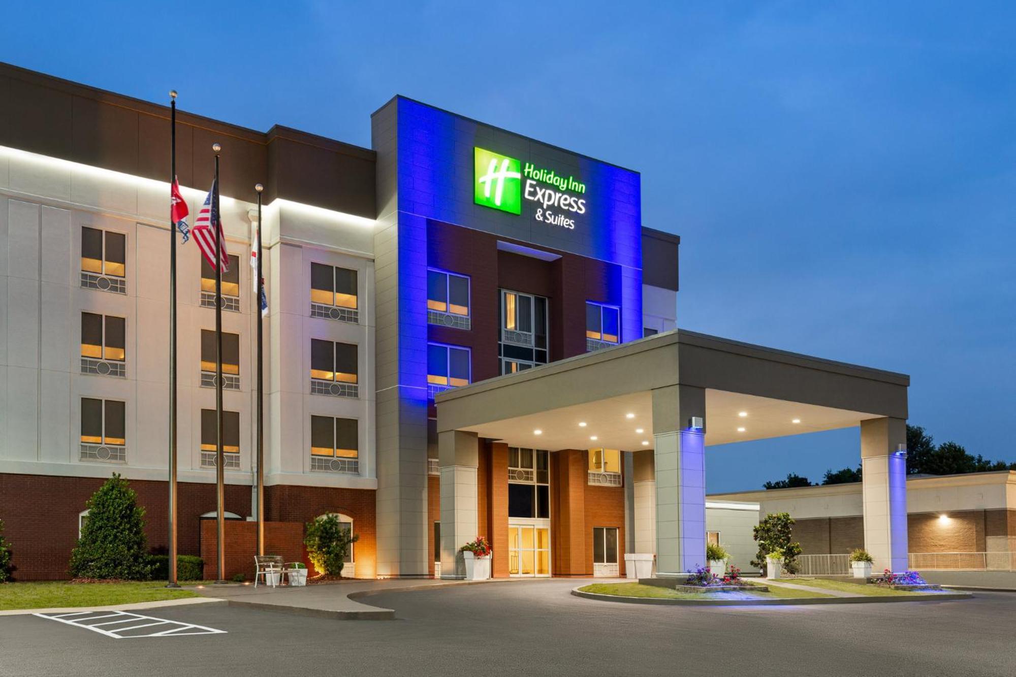 Holiday Inn Express & Suites - Tuscaloosa-University By Ihg Exterior photo