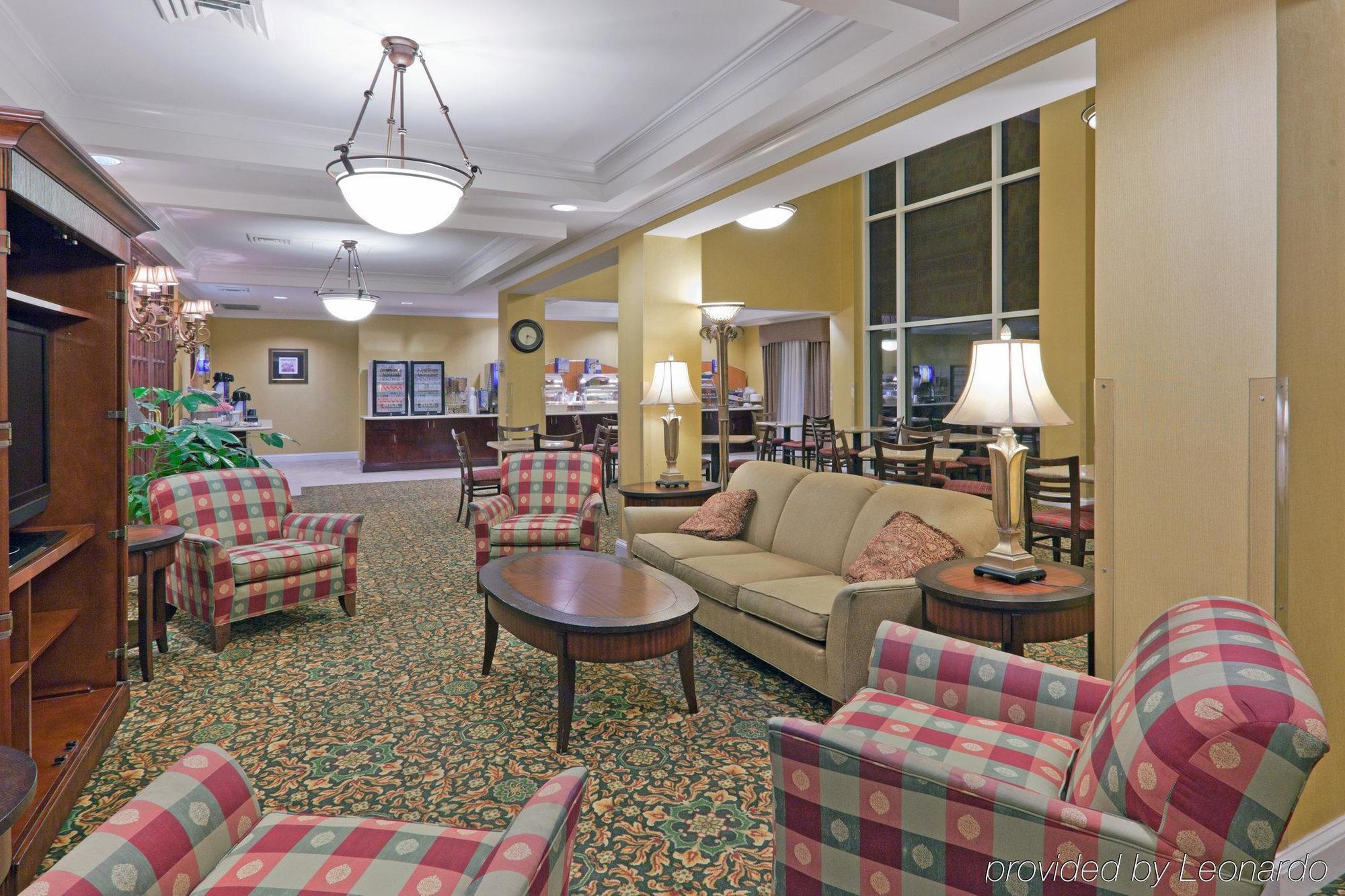 Holiday Inn Express & Suites - Tuscaloosa-University By Ihg Interior photo